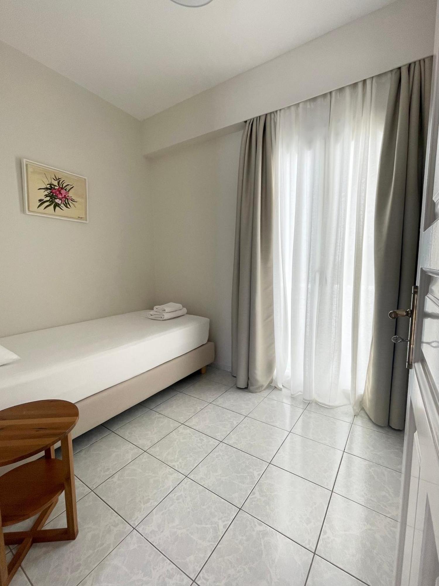 Manto Apartments Тинос Экстерьер фото