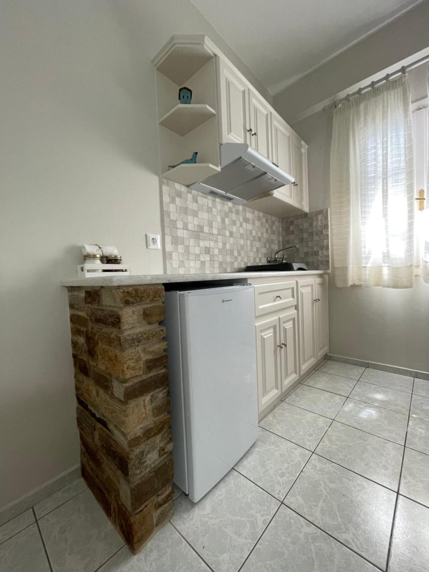 Manto Apartments Тинос Экстерьер фото